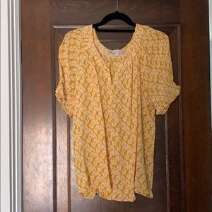 Buttery yellow Loft top
